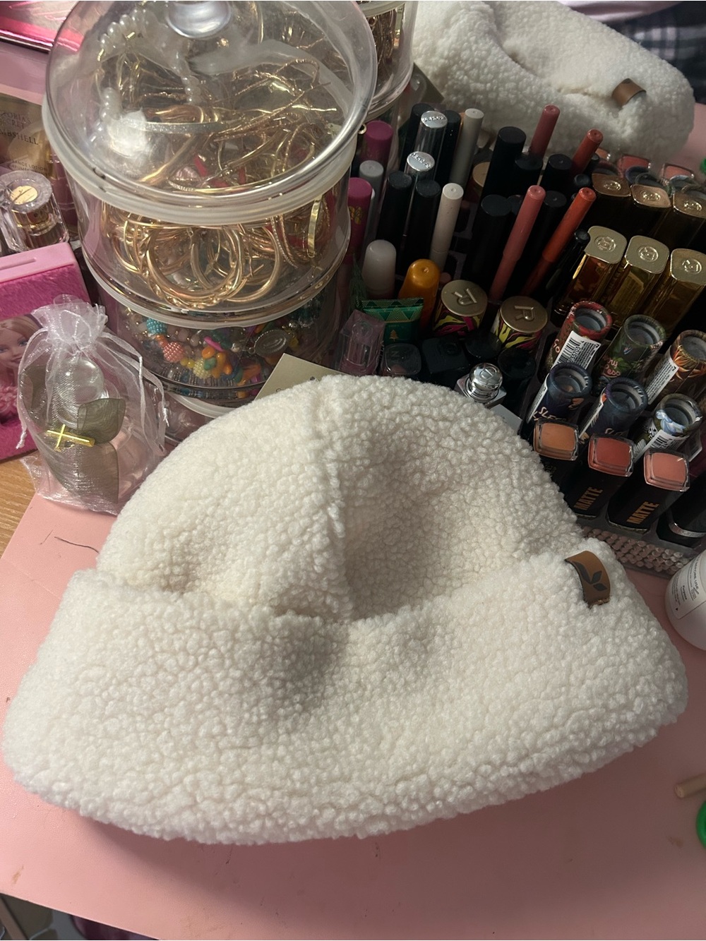 UGG Koolaburra Sherpa Bucket Hat - Cream White